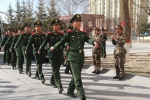 武警西宁支队基层单位喜迎新兵下队 - 青海热线