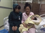 汉族护士哺乳病人婴儿 藏族宝宝多了个“妈妈” - Qhnews.Com