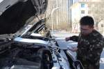 武警西宁支队严格落实“车场日”制度为车辆系上“安全带” - Qhnews.Com