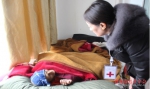 “三八节”来临之际，果洛州红十字会慰问辖区困难群众传递爱心 - 红十字会