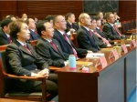 青海省高级法院机关组织全体干警收看党的十九大开幕式 - 法院