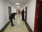 交警七大队开展卫生清扫活动 营造良好办公环境 - 公安局