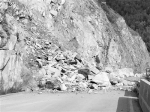 227国道大通黑泉水库路段山体塌方
未造成人员伤亡和车辆损失 - Qhnews.Com