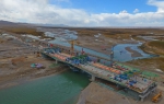 青海湖最大支流规模最大桥梁顺利实现合龙 - Qhnews.Com