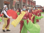 【新春走基层】看社火 尝美食 走，去大堡子逛年俗文化节 - Qhnews.Com