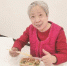 “幸福小厨”丰富老年人餐桌 - Qhnews.Com