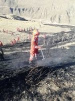 武警青海总队官兵成功扑灭一起山火 - Qhnews.Com